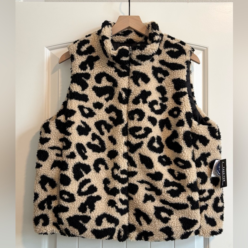 NWT Cavalini Animal Print Reversible Sherpa / Quilted Vest - XL